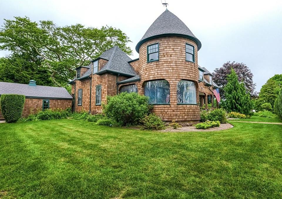 65 Gibson Ave, Narragansett, RI 02882 MLS 1320953 Zillow