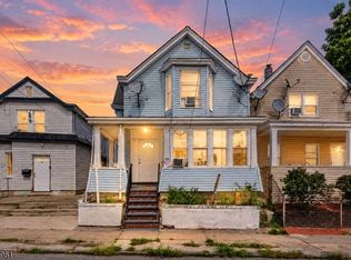 90 Manchester Ave, Paterson City, NJ 07502
