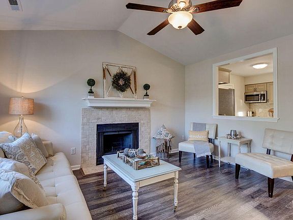 Living room, no longer decorated