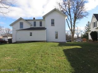 406 S Main St, Reading, MI 49274