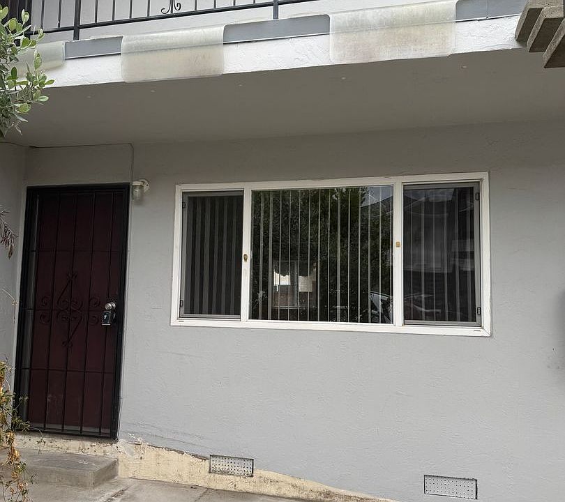 1st image of 665 Nido Dr #2