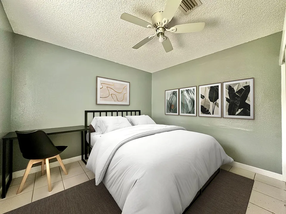 Sun Glo Avenue Quadplex