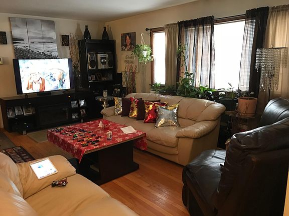 3rd image of 1921 S Harlem Ave APT 1E