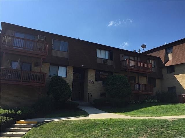 1st image of 333 Richard Ct