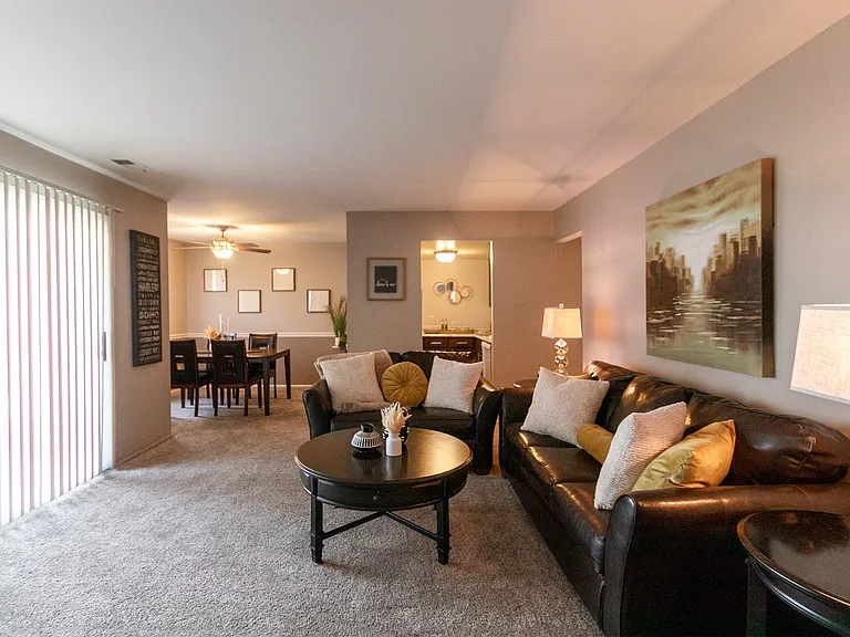 Fairfield Pointe — Photo 13