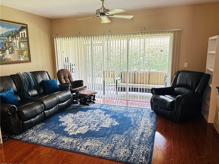 10091 Pacific Pines Ave — Photo 6