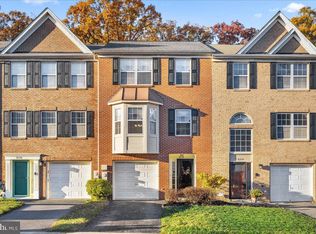 8232 Dellwood Ct, Lanham, MD 20706