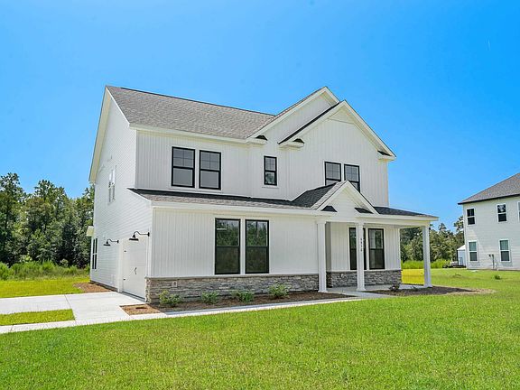 3rd image of 4850 Huckleberry Ln.