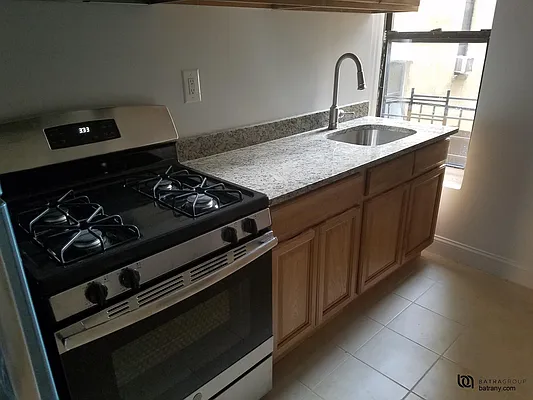 Rented by Batra Group Inc | media 18