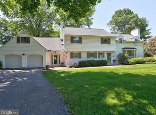 1573 Hiemenz Rd, Lancaster, PA 17601