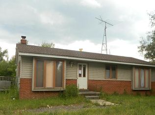 9070 Seven Mile Rd, Northville, MI 48167