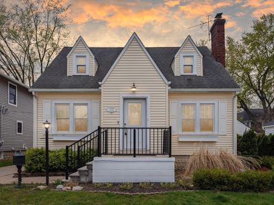 1045 Linden St, Plymouth, MI, 48170