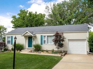 1633 Crabapple Ln, Saint Louis, MO 63119