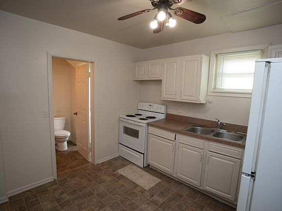 5th image of 1717 N 32nd St