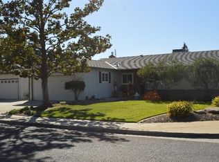 2366 Stanford Ave, Clovis, CA 93611