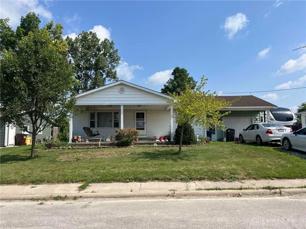 224 E Main St, Rossburg, OH 45362