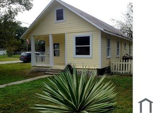 5039 5th St, Zephyrhills, FL 33542