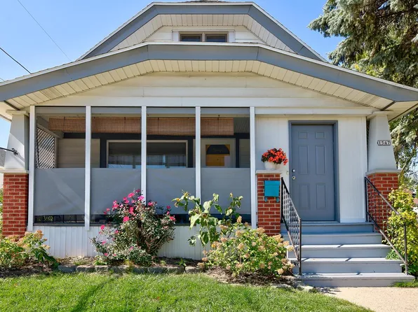 1547 South 95th STREET, West Allis, WI 53214