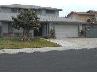 956 Treasure Ln, Manteca, CA