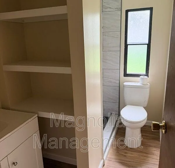 209 Gillburg Estate Ct — Photo 4