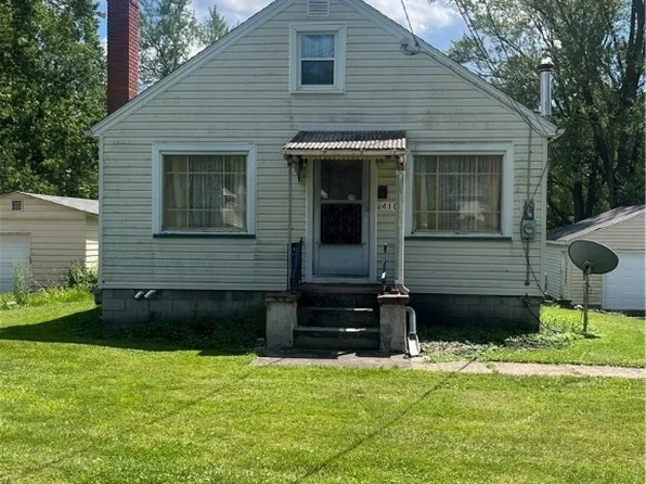 410 Champion Ave E, Warren, OH 44483