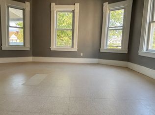 (Undisclosed Address), Springfield, MA 01107