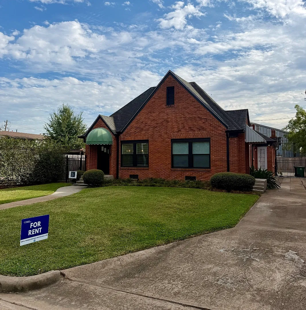 2415 South Blvd - 2417 South Blvd — Photo 1