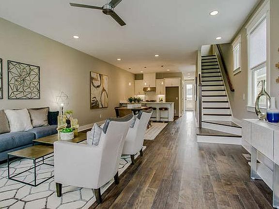 4th image of 231 Leonard Ave #A
