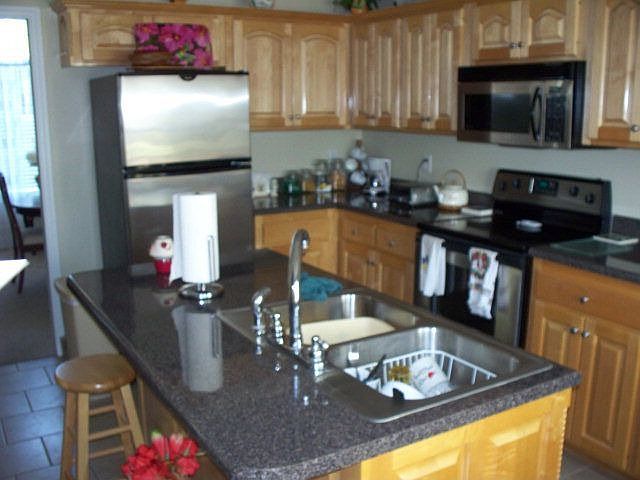 2nd image of 1717 Jimmy St
