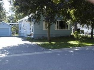 520 Larsen St, Waupaca, WI 54981