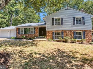 5211 Holden St, Fairfax, VA 22032