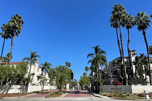 2931 Plaza Del Amo #79 Photo 1