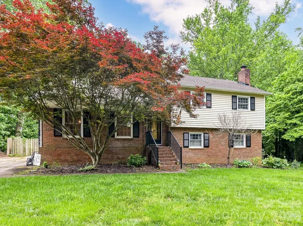 119 Cliffwood Cir, Mooresville, NC 28115