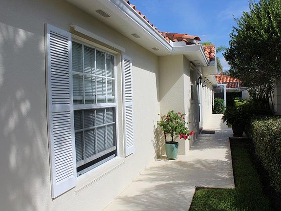 2nd image of 1591 SW Pineland Way