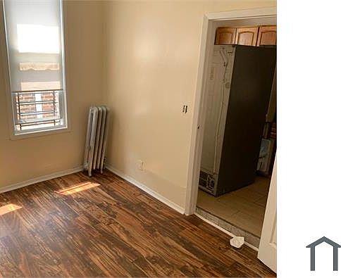 3rd image of 1124 Metcalf Ave #4
