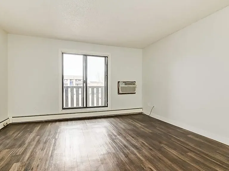 3005 56th Ave — Photo 20