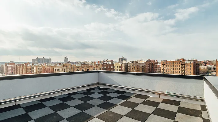 Rented by Nooklyn NYC LLC | media 22