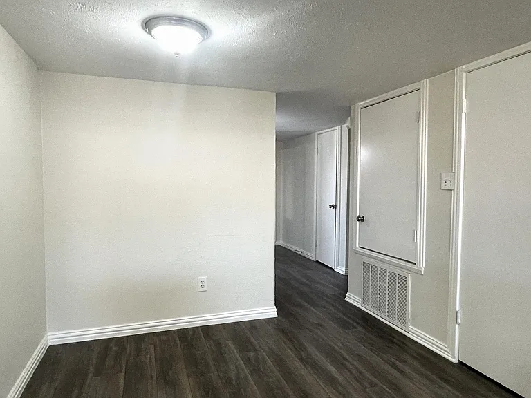 5608 Terry St — Photo 9