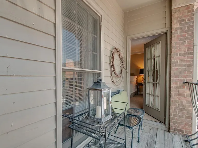 208 Sloan Rd — Photo 6