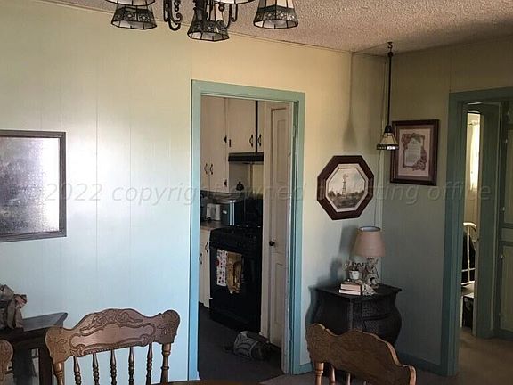 5th image of 412 N Dwight St