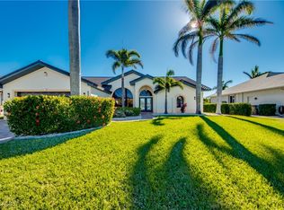 5221 SW 25th Pl, Cape Coral, FL 33914
