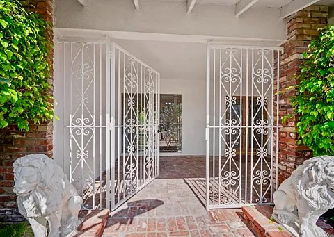 22525 Flamingo St — Photo 2