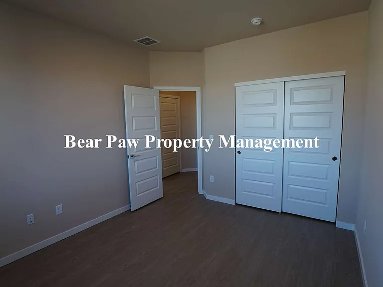 4005 S Teller St — Photo 14