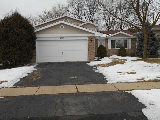 1st image of 1927 Aspen Dr