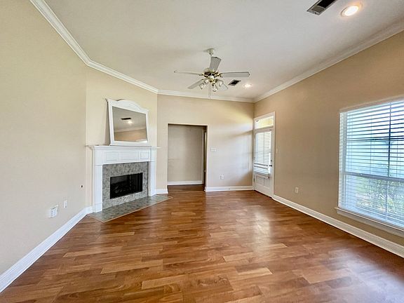 2nd image of 1793 Raven Way Dr