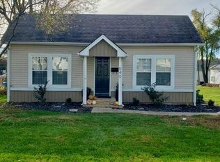 540 E College St, Troy, MO 63379