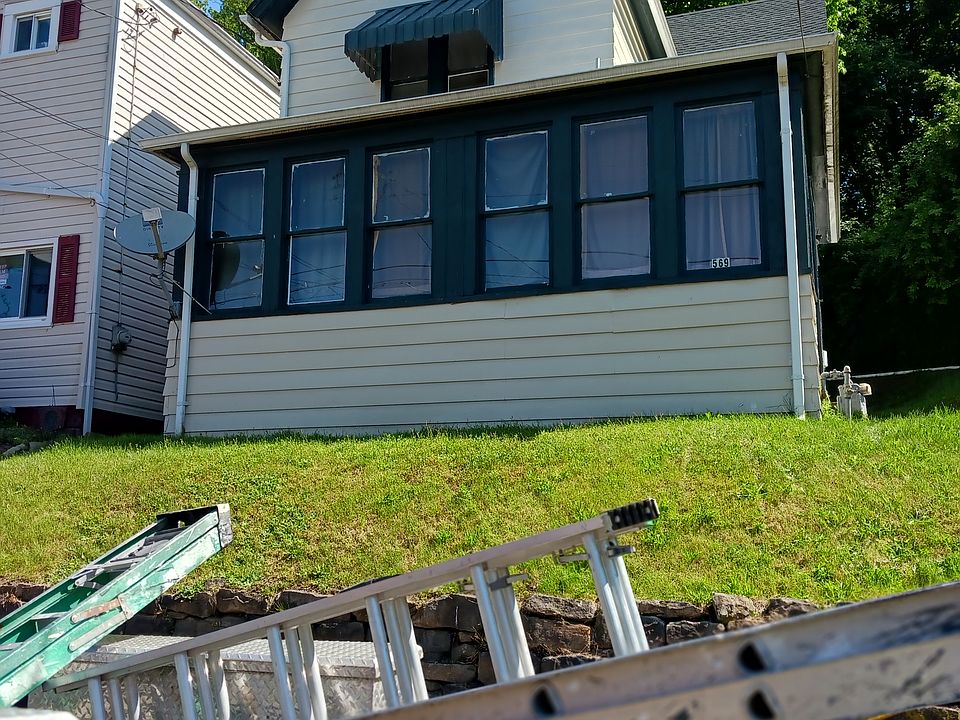 2nd image of 569 13th Ave