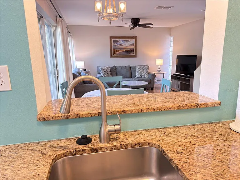 828 Padua Ln — Photo 9