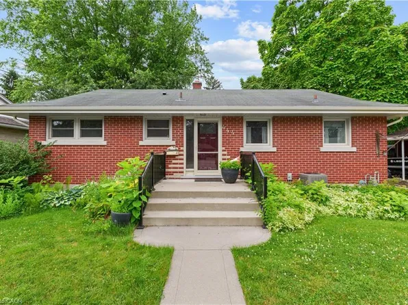 444 Rose St, Cambridge, ON N3H 2E3