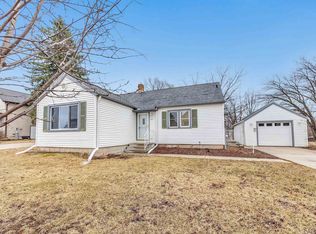 623 Manitowoc St, Reedsville, WI 54230